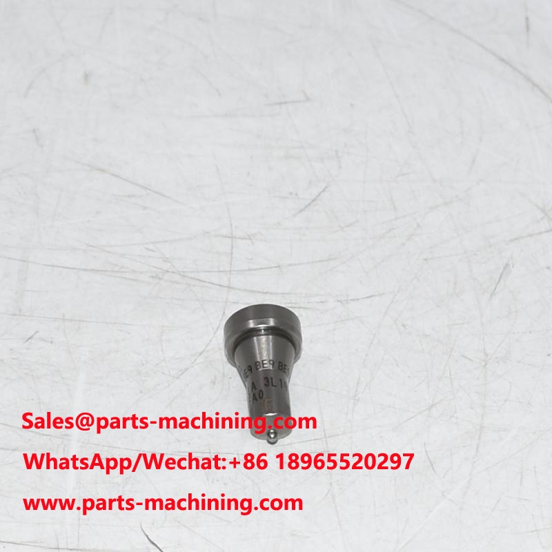 129982-53000 Ugello iniettore carburante per 4TNE94