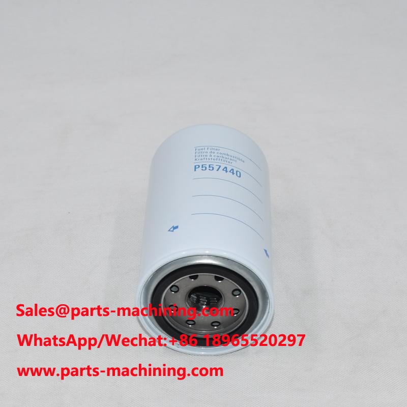 P557440 Filtro carburante 600-311-8391 per pala gommata