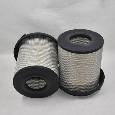 Sostituzione del filtro dell'aria del motore AF25653